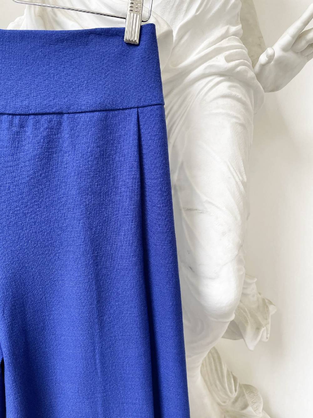 Laviniaturra Pantaloni ampi con fascia Fino Al -60%