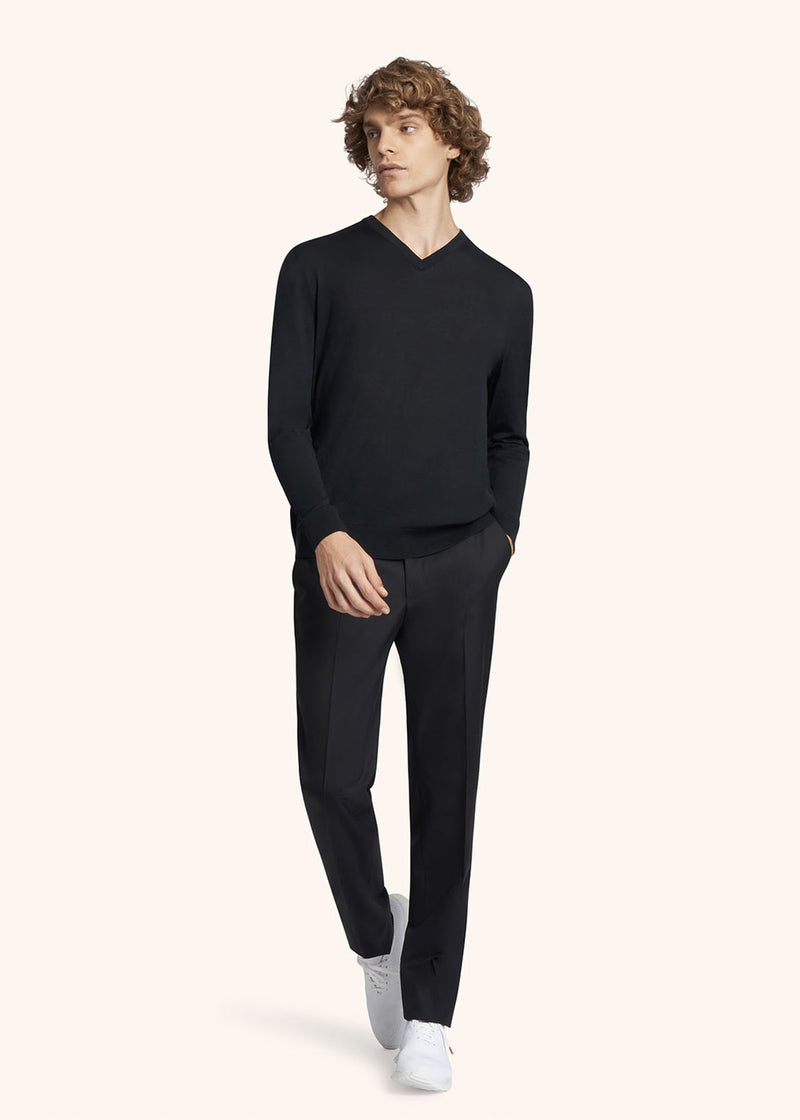 Kiton MAGLIA SCOLLO V LANA UK865K5 Acquista Ora