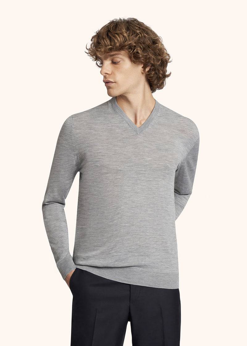 Kiton MAGLIA SCOLLO V LANA UK8651000 Fino Al -60%