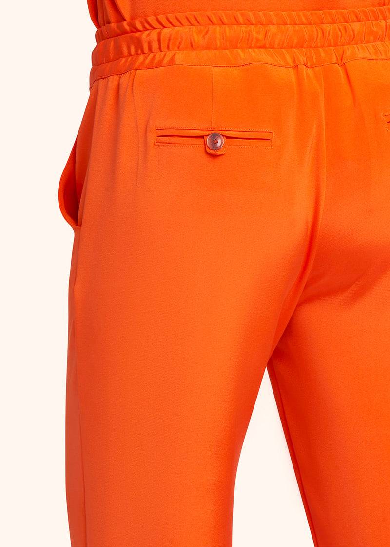 Kiton PANTALONI SETA D48122K0977A17 I Più Venduti