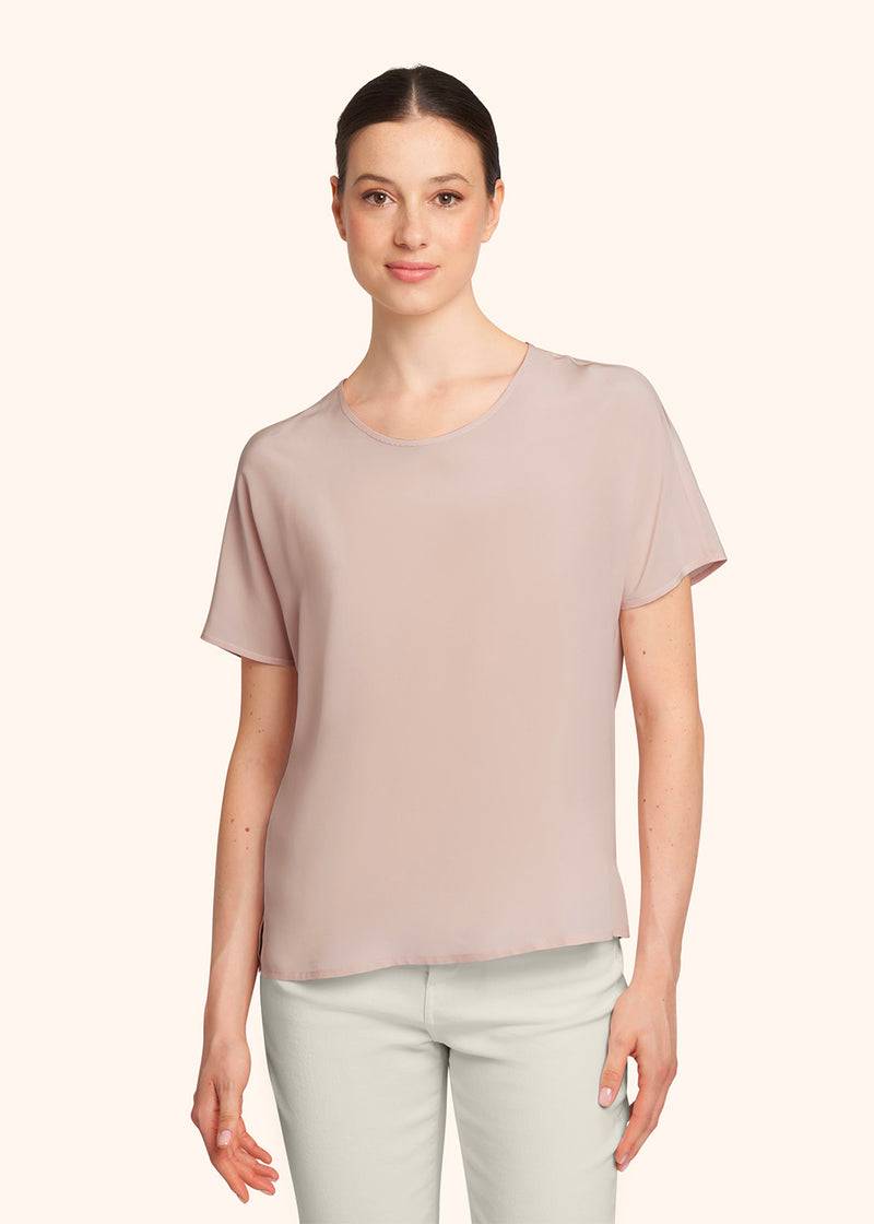 Kiton T-SHIRT SETA D55401K0597A12 In Linea