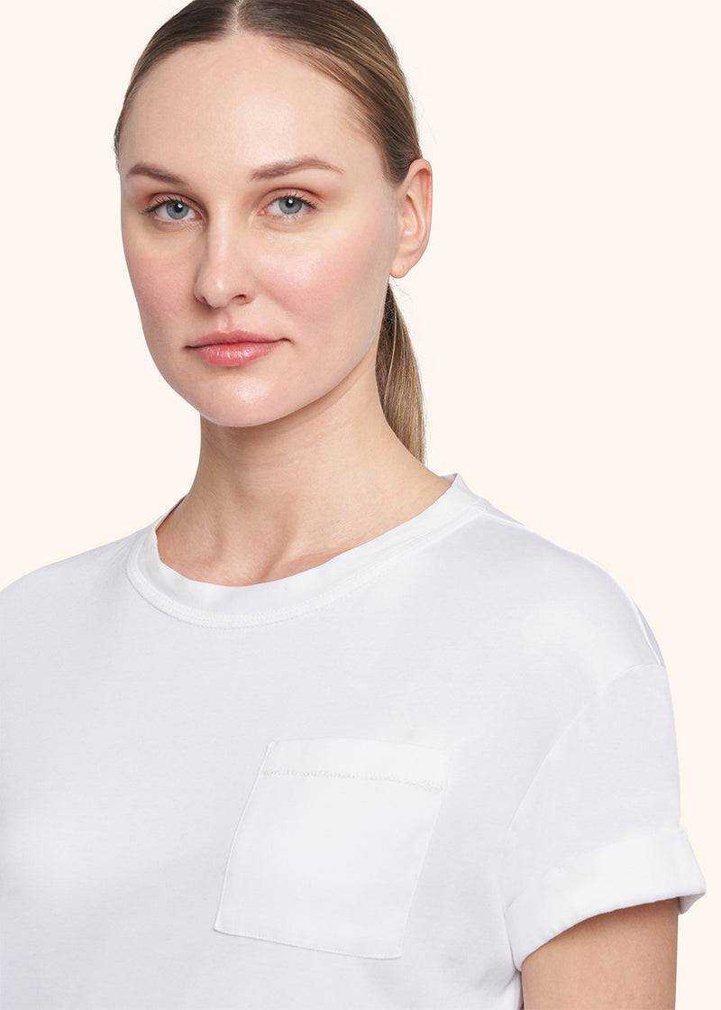 Kiton T-SHIRT COTONE D55426H0805101 Vendita