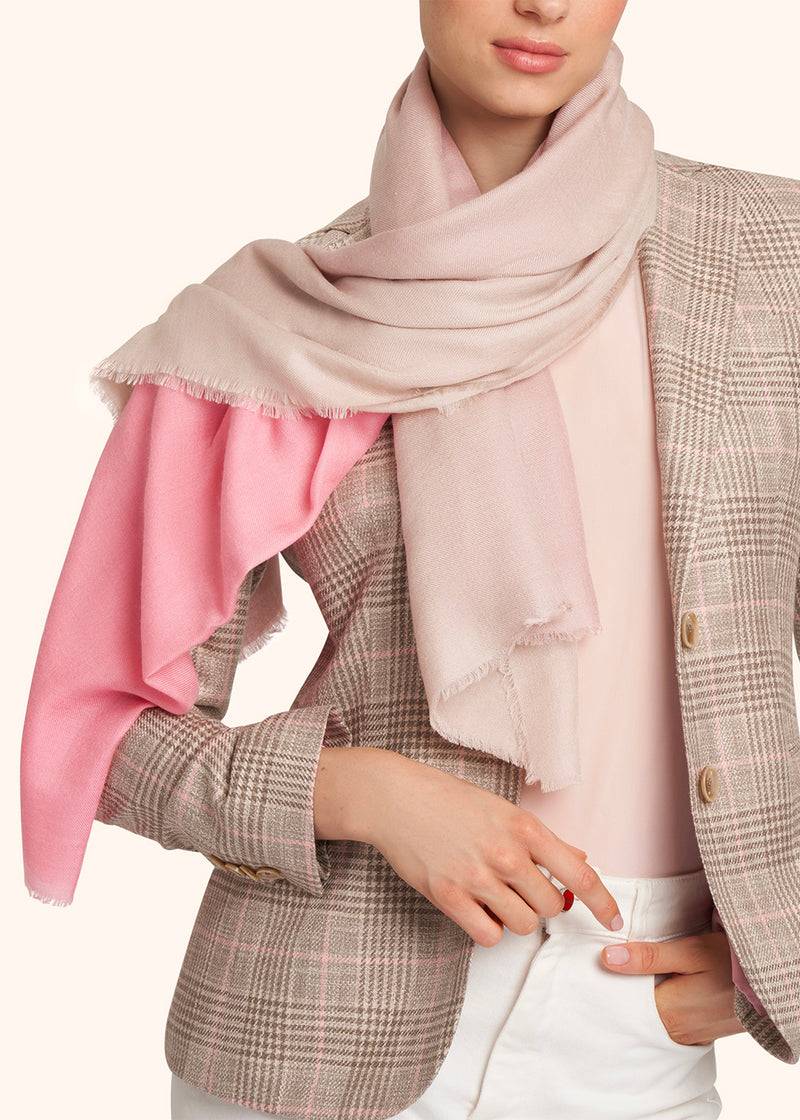 Kiton SCIARPA LANA D57778K0947D01 Prezzo Ridotto