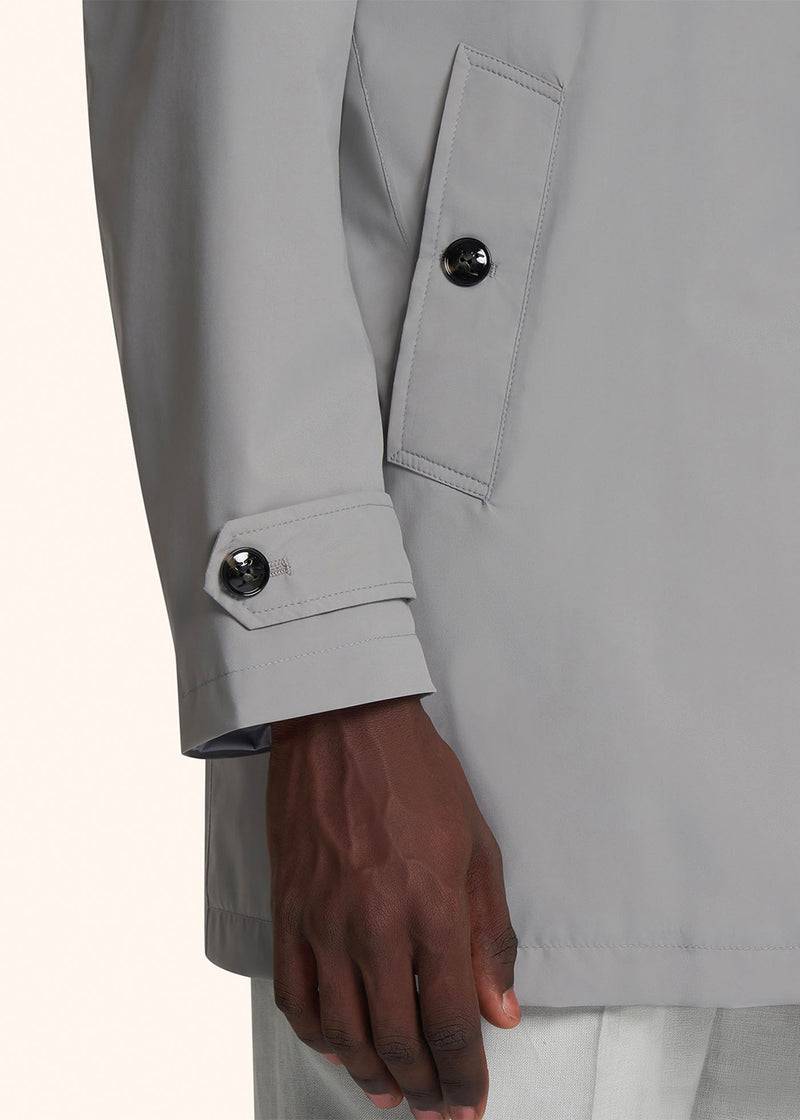 Kiton SOPRABITO POLIESTERE UW1734V0834C03 Saldi