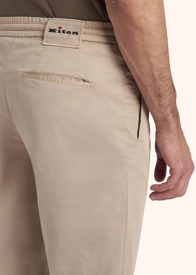 Kiton PANTALONI COTONE UP1LACK0600D02 Negozio