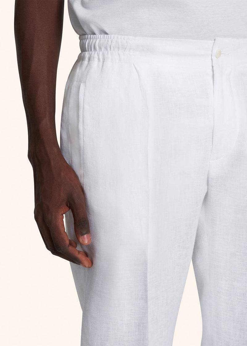 Kiton PANTALONI LINO UPN01H0883801 Moda