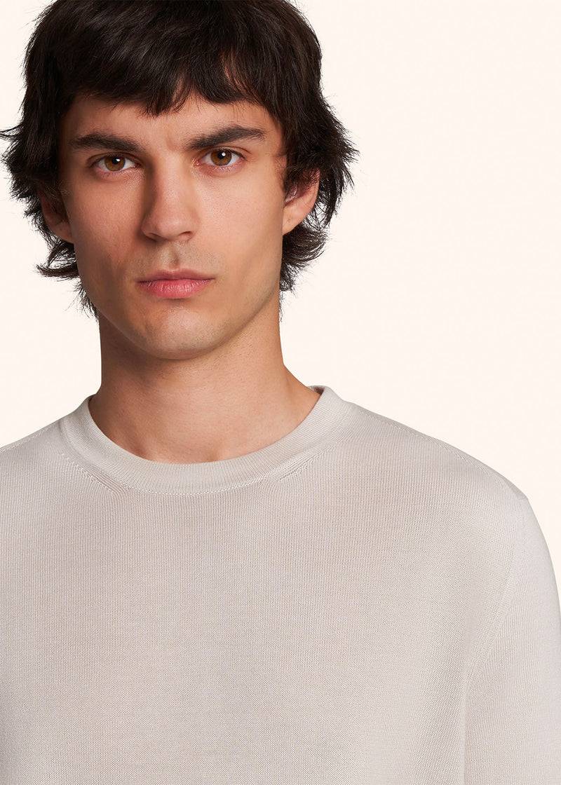 Kiton T-SHIRT COTONE UMK039802 Vendita