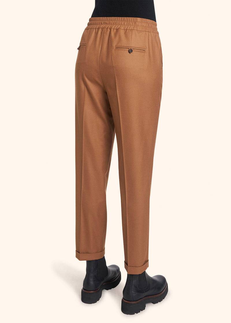 Kiton PANTALONI Lana Vergine D37102K01X4808 Offerta