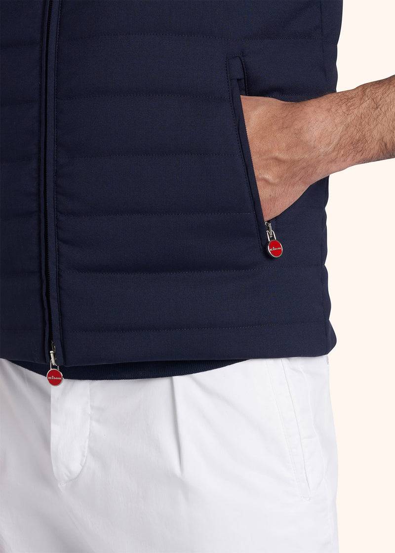 Kiton GIUBBOTTO SMANICATO LANA VERGINE UW1723K0638C05 Negozio