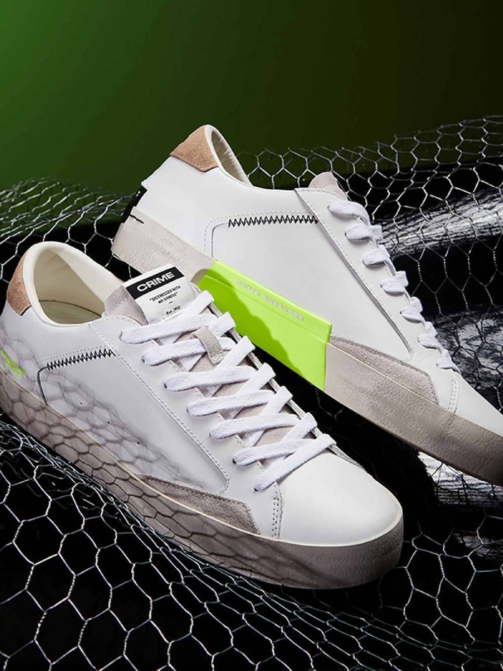 CRIME LONDON Sneakers Distressed 17001PP6 uomo in pelle bianco Fino al 60% di sconto