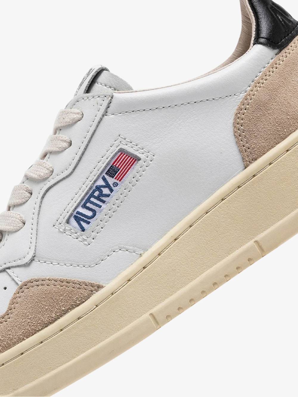 AUTRY Sneakers Medalist Low AULW donna pelle bianco In Linea
