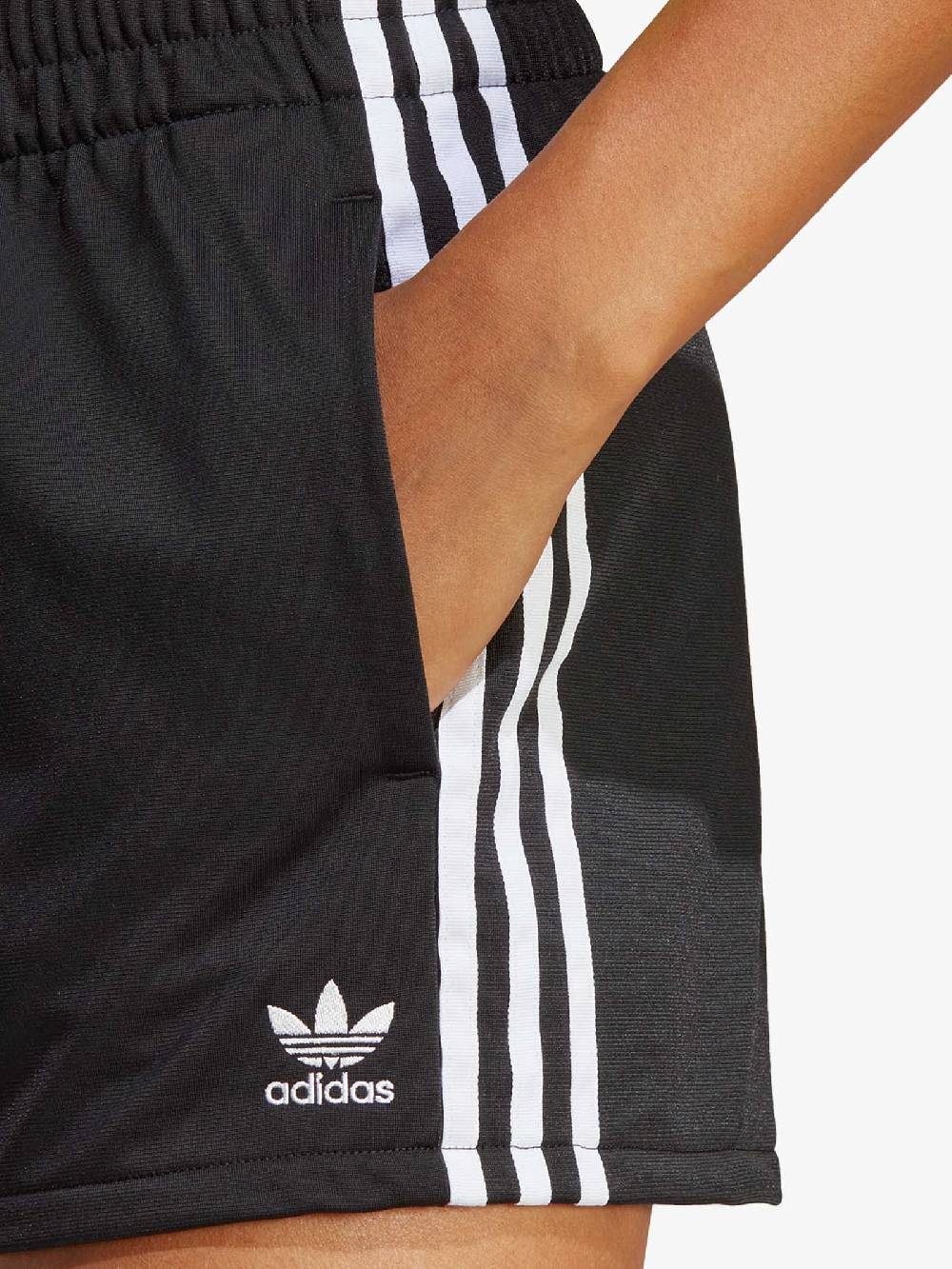 ADIDAS Shorts Adicolor 3-Stripes IB7426 donna nero Shopping online