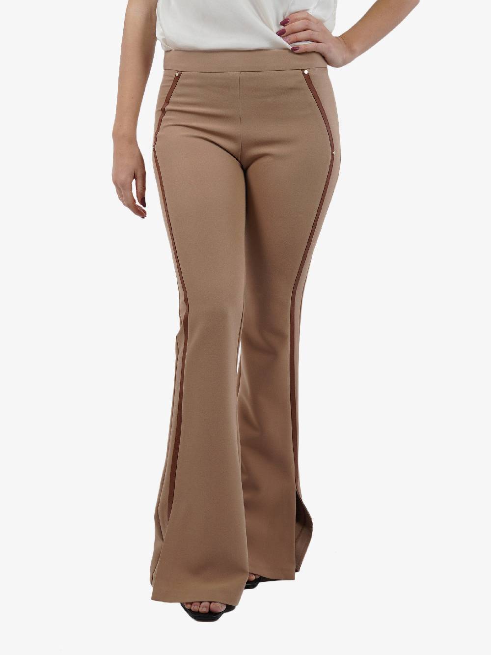 SPACE SIMONA CORSELLINI Pantalone flared donna beige Offerte esclusive
