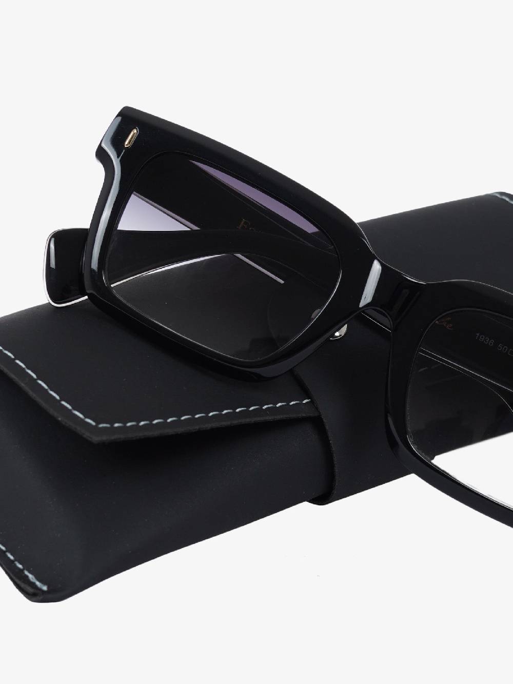 LABE Occhiali da sole unisex in celluloide nero Enormi sconti