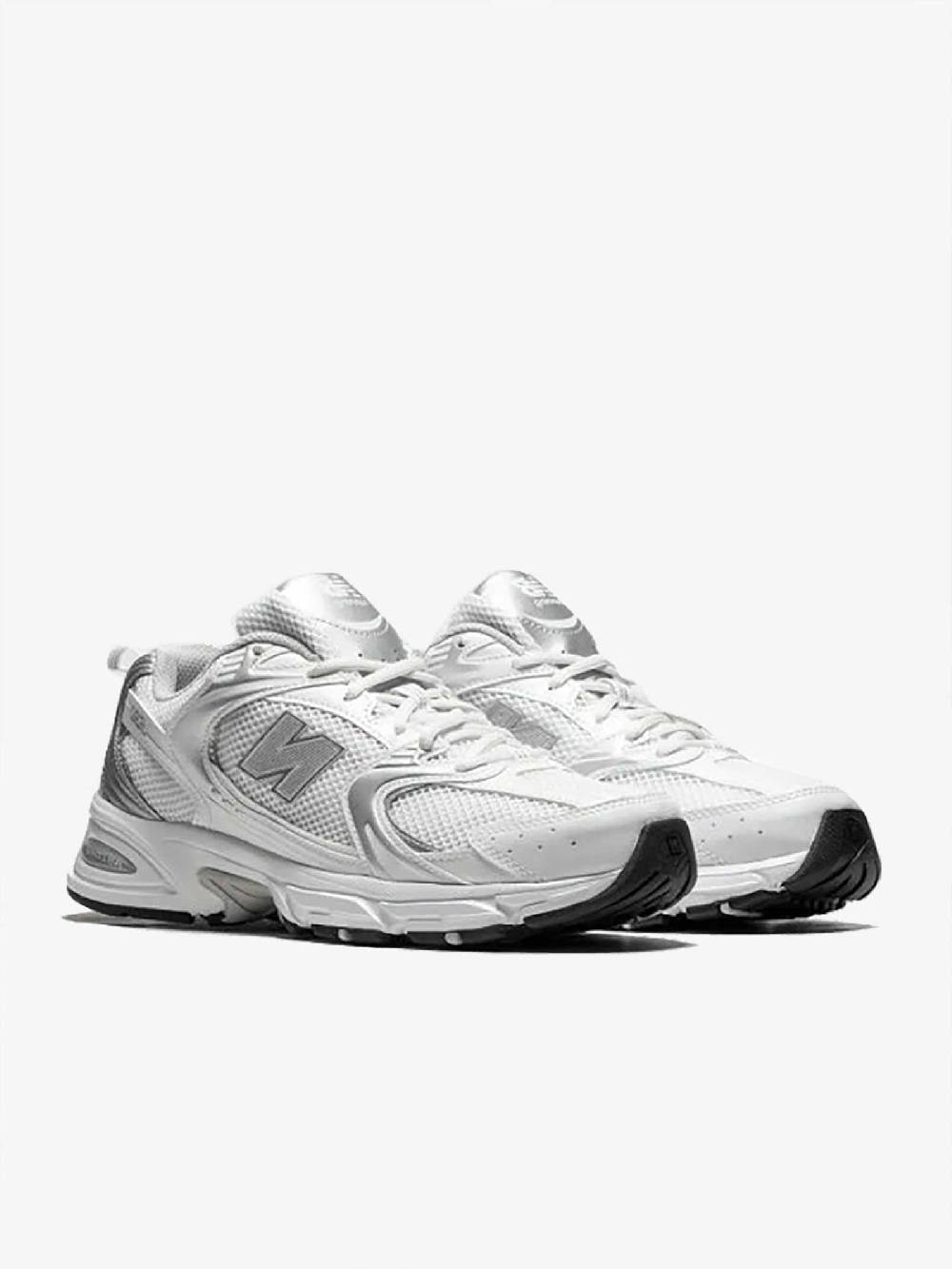 NEW BALANCE Sneakers MR530EMA uomo in tessuto bianco/argento metallizzato Trasporto libero internazionale