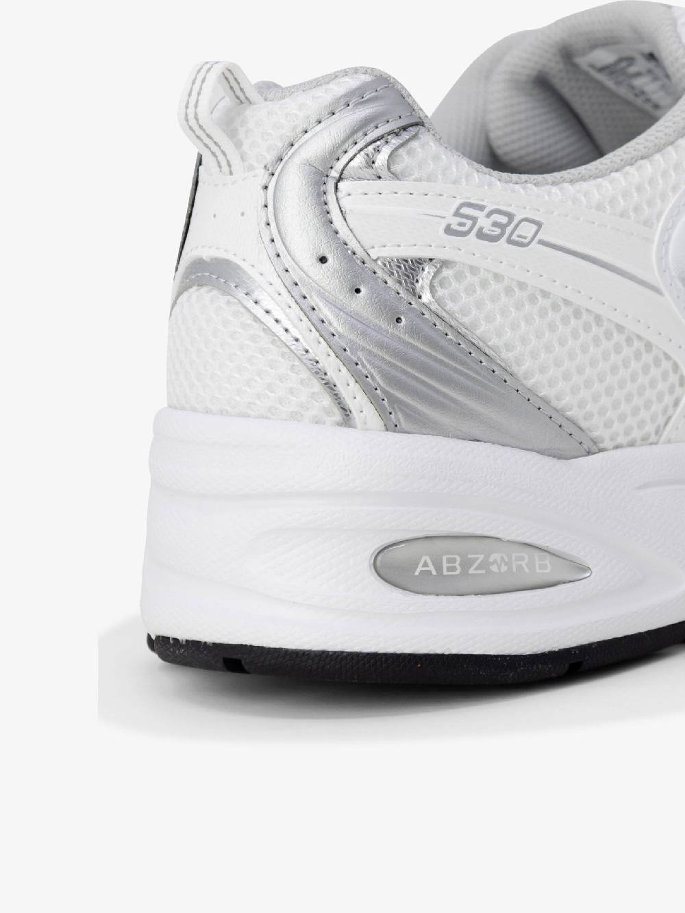 NEW BALANCE Sneakers MR530EMA uomo in tessuto bianco/argento metallizzato Trasporto libero internazionale
