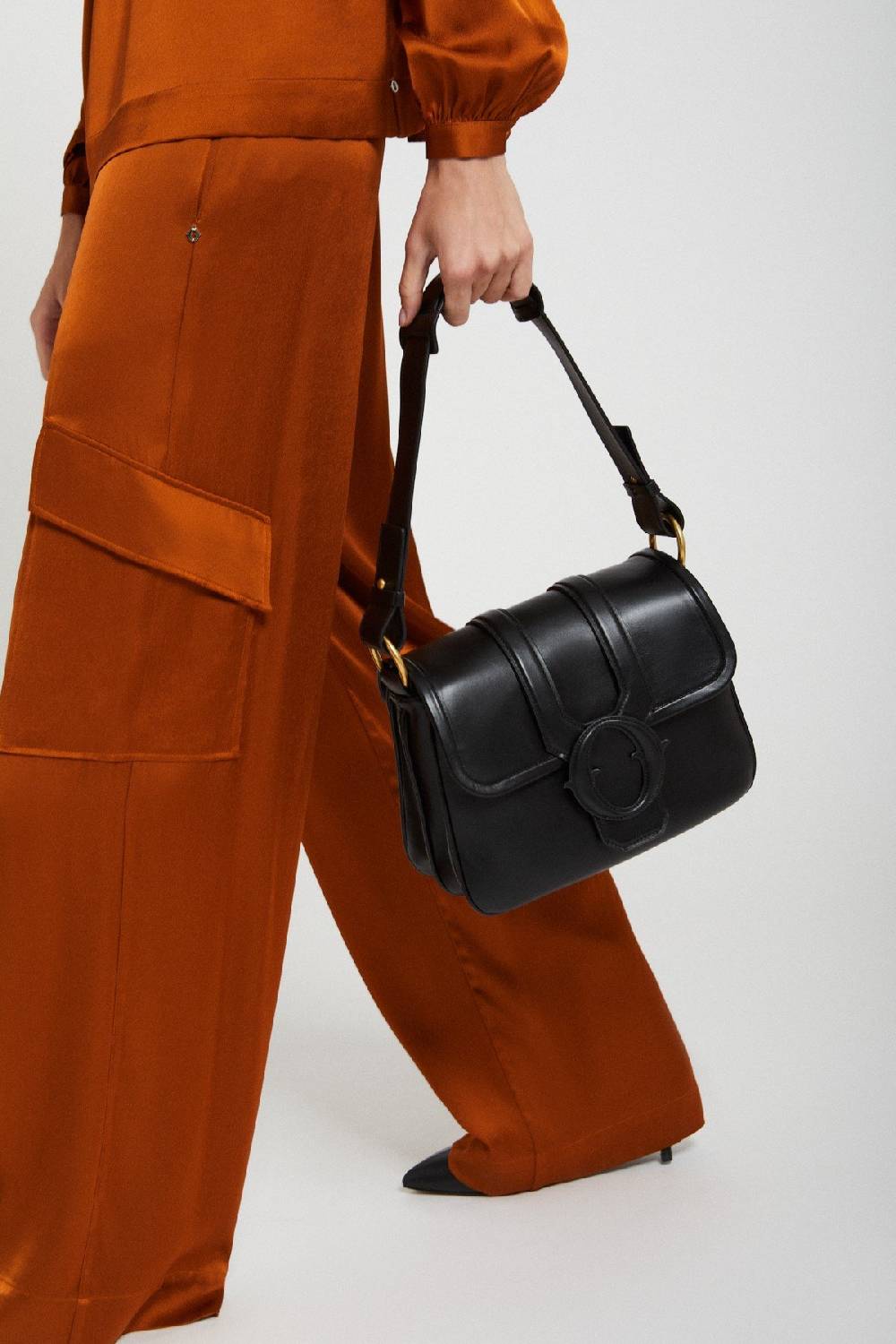 ottod'Ame Leather tesorino bag Negozio