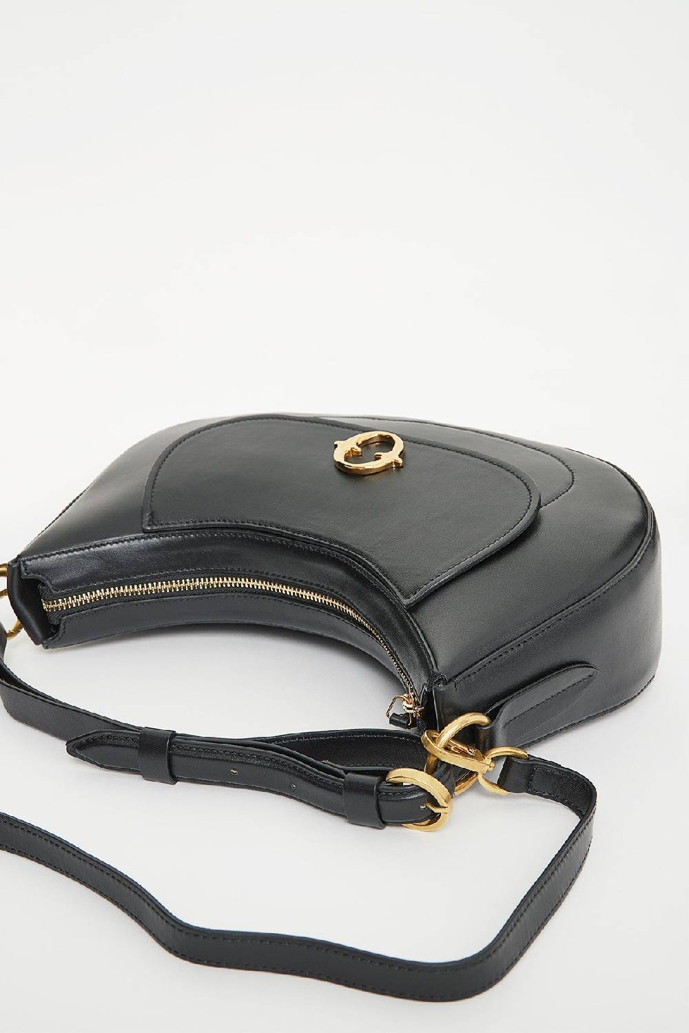 ottod'Ame Leather belly maxi bag Italy