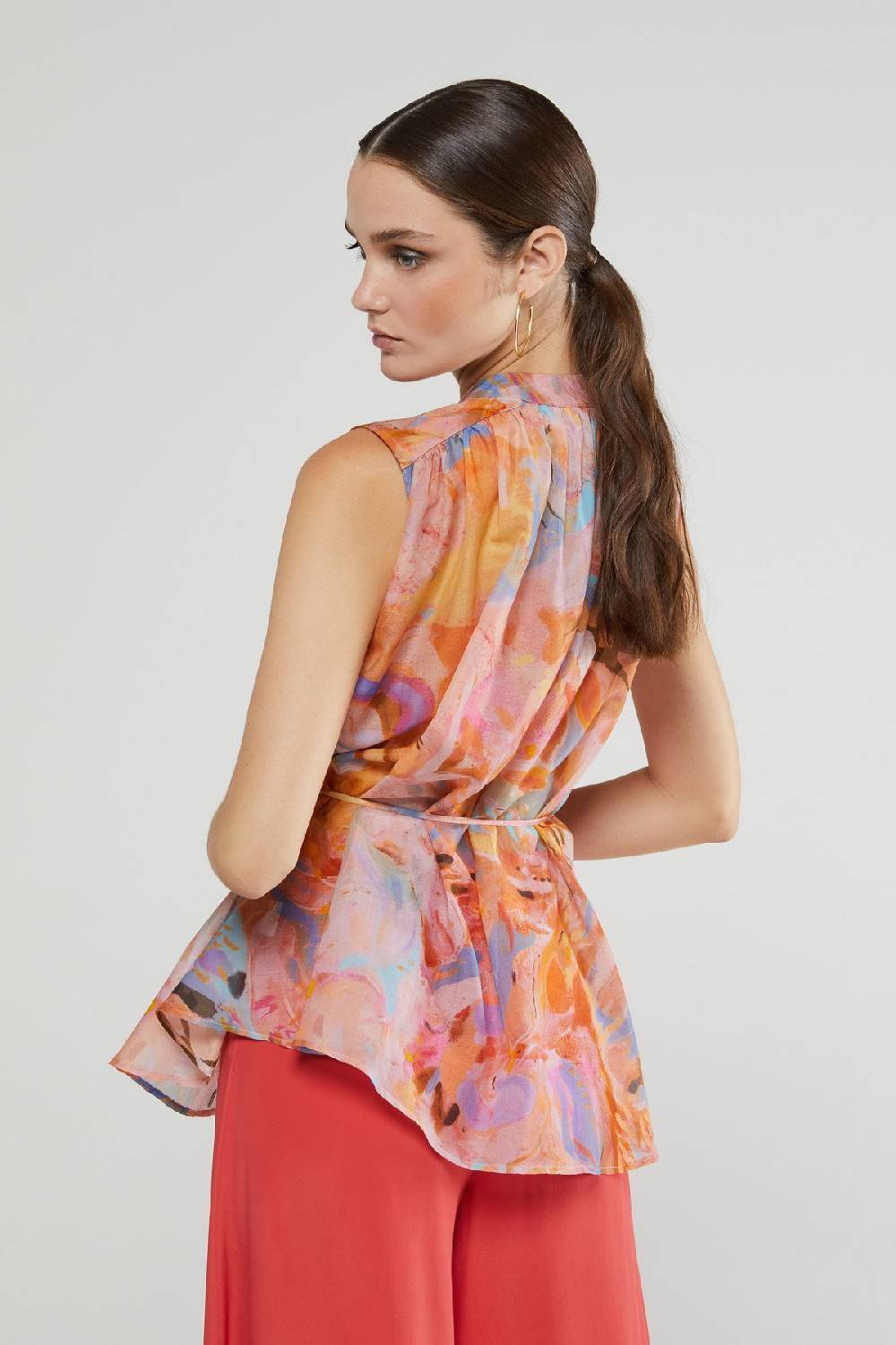 ottod'Ame Silk blend sleeveless shirt In Vendita