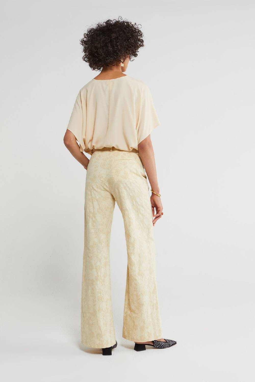 ottod'Ame Linen blend trousers with embroidery Qualità Garantita