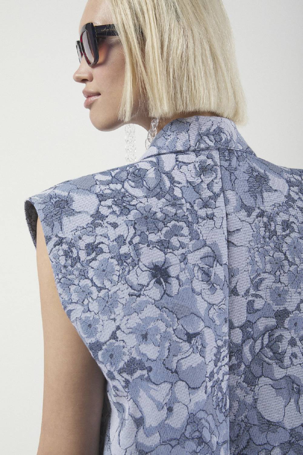ottod'Ame Printed sleeveless blazer Sconto