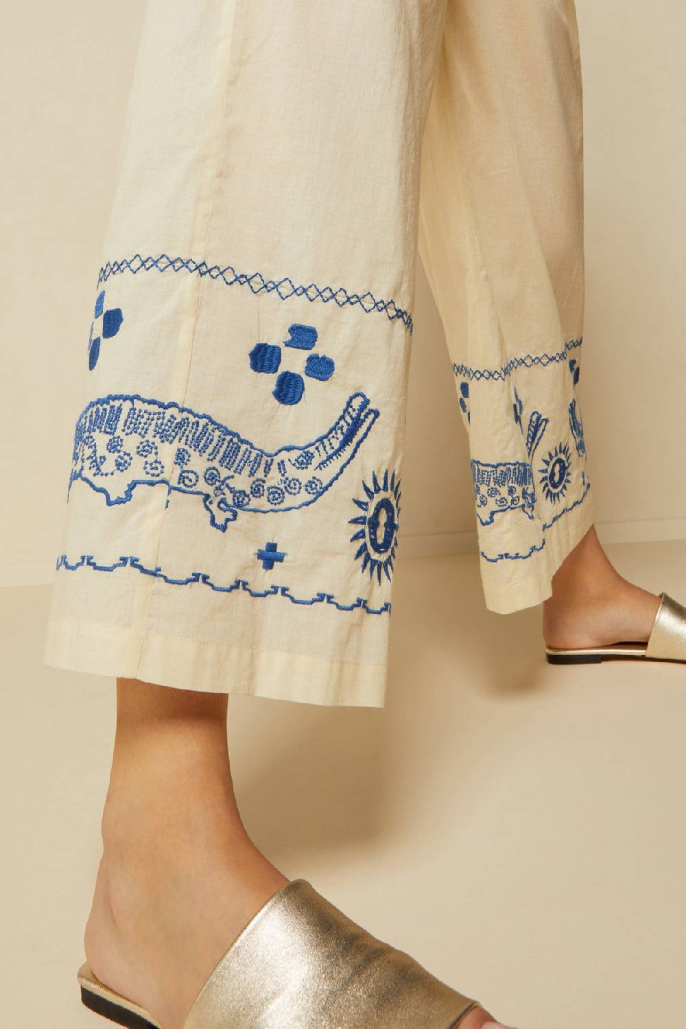 ottod'Ame Wide trousers with drawstring Affare Del Giorno