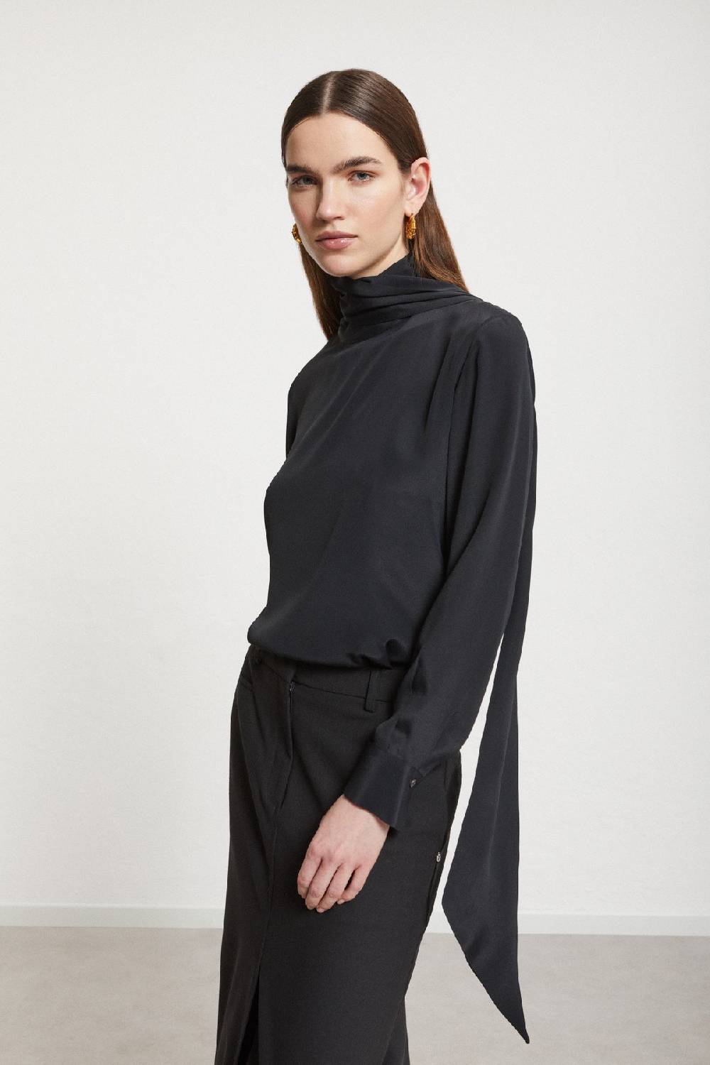 ottod'Ame Silk-blend blouse Offerta