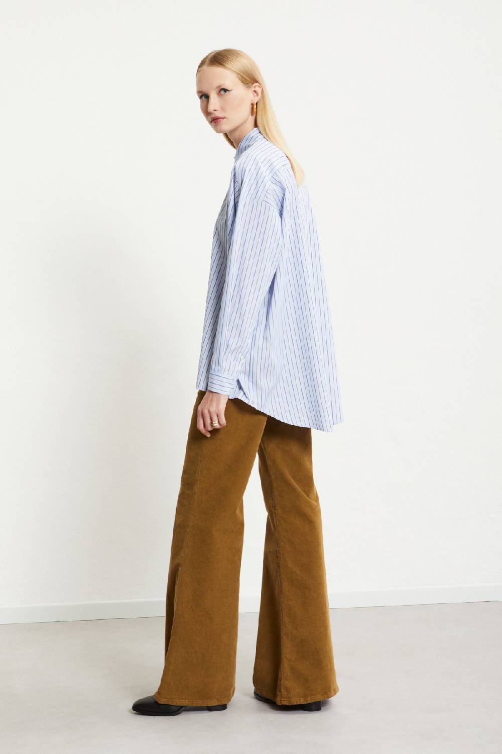 ottod'Ame Velvet flare trousers Promozione