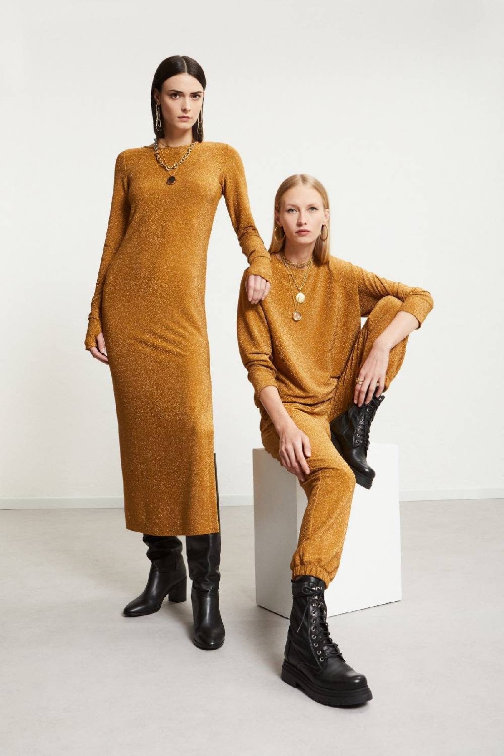 ottod'Ame Viscose blouse with lurex Soddisfazione Garantita