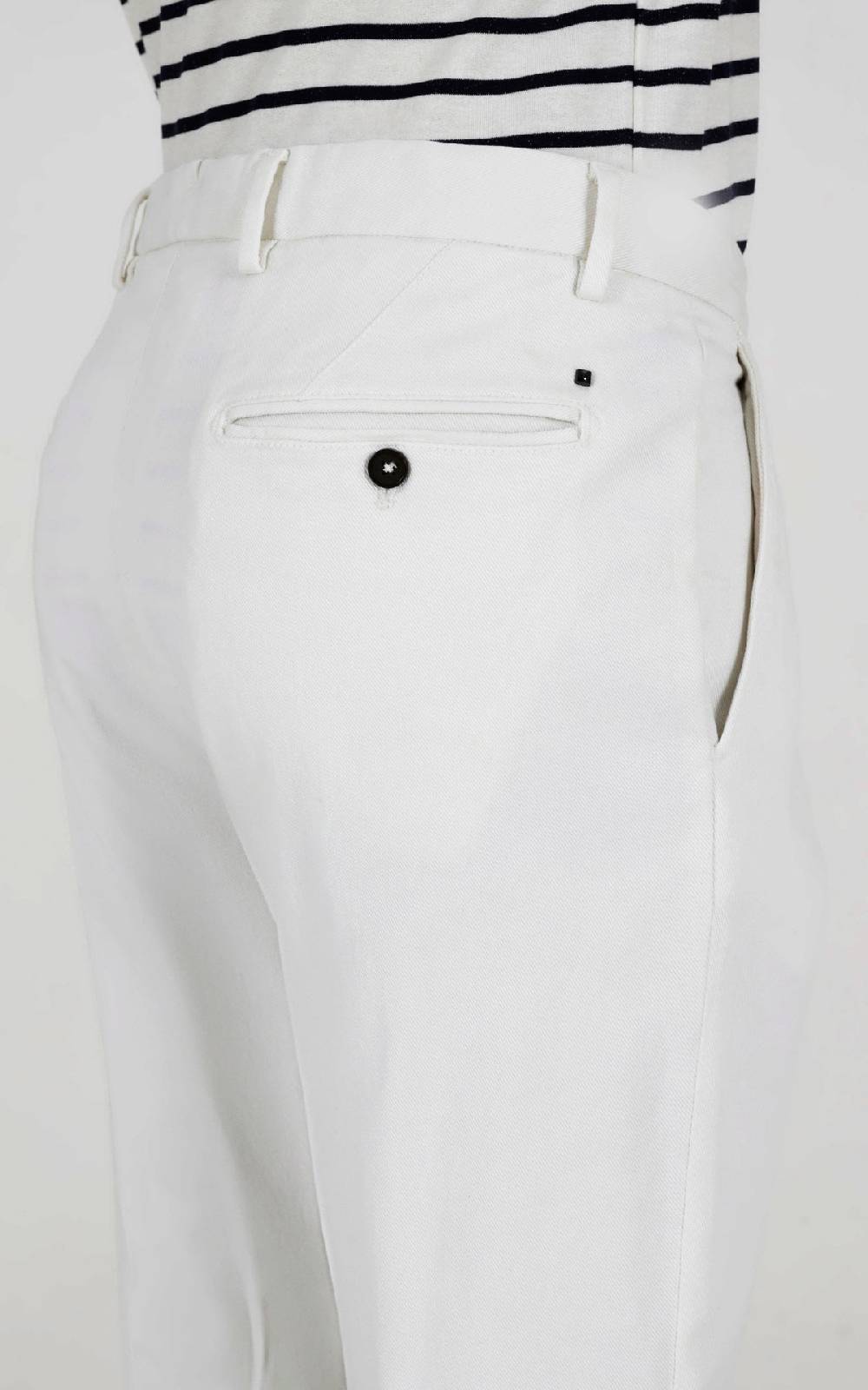 Outfit Italy Pantalone pince in fibra lyocell 2025