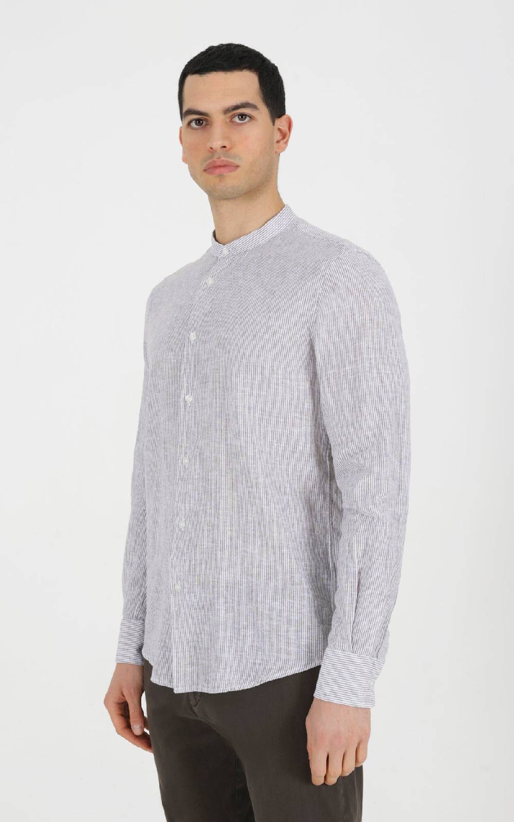 Outfit Italy Camicia coreana in misto lino rigato Qualità Garantita