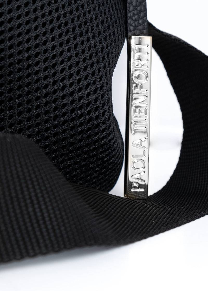 Paola T. Sacca hobo in traforato con dettagli argento Offerte
