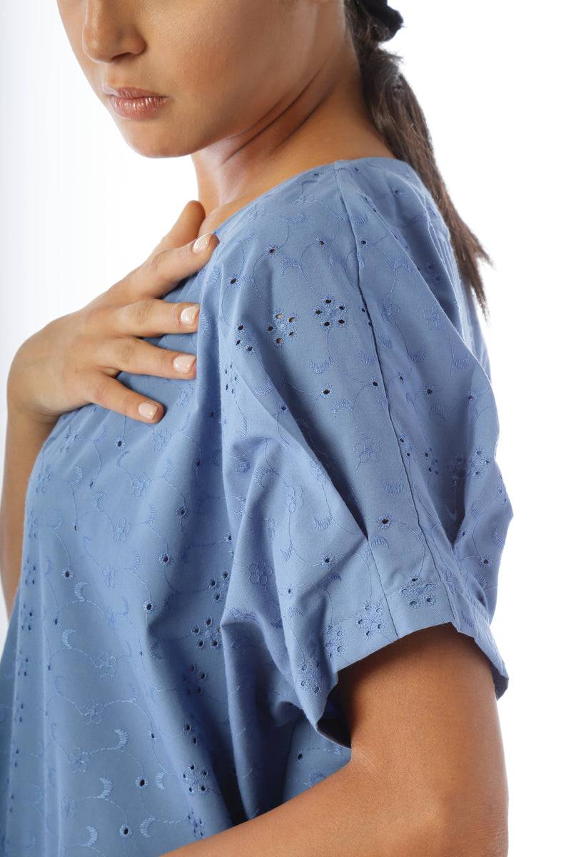 Paola T. Abito in pizzo Sangallo Negozio online di fabbrica