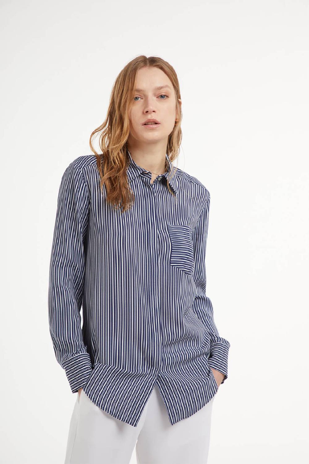 Piazza Sempione Camicia slim a maniche lunghe con stampa righe In Vendita