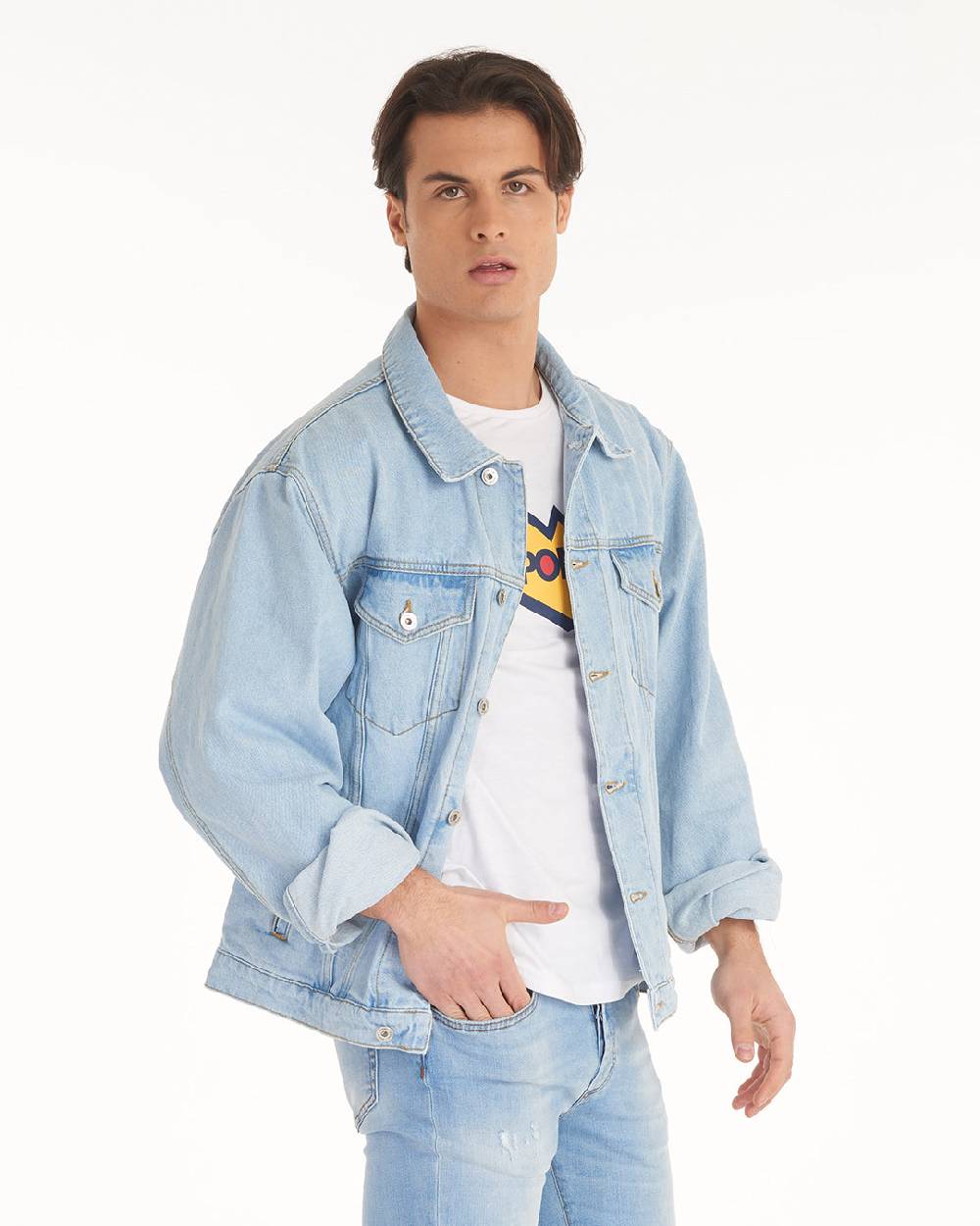 Pop84 Giubbino jeans over fit lavaggio chiaro Limitato a 3 giorni