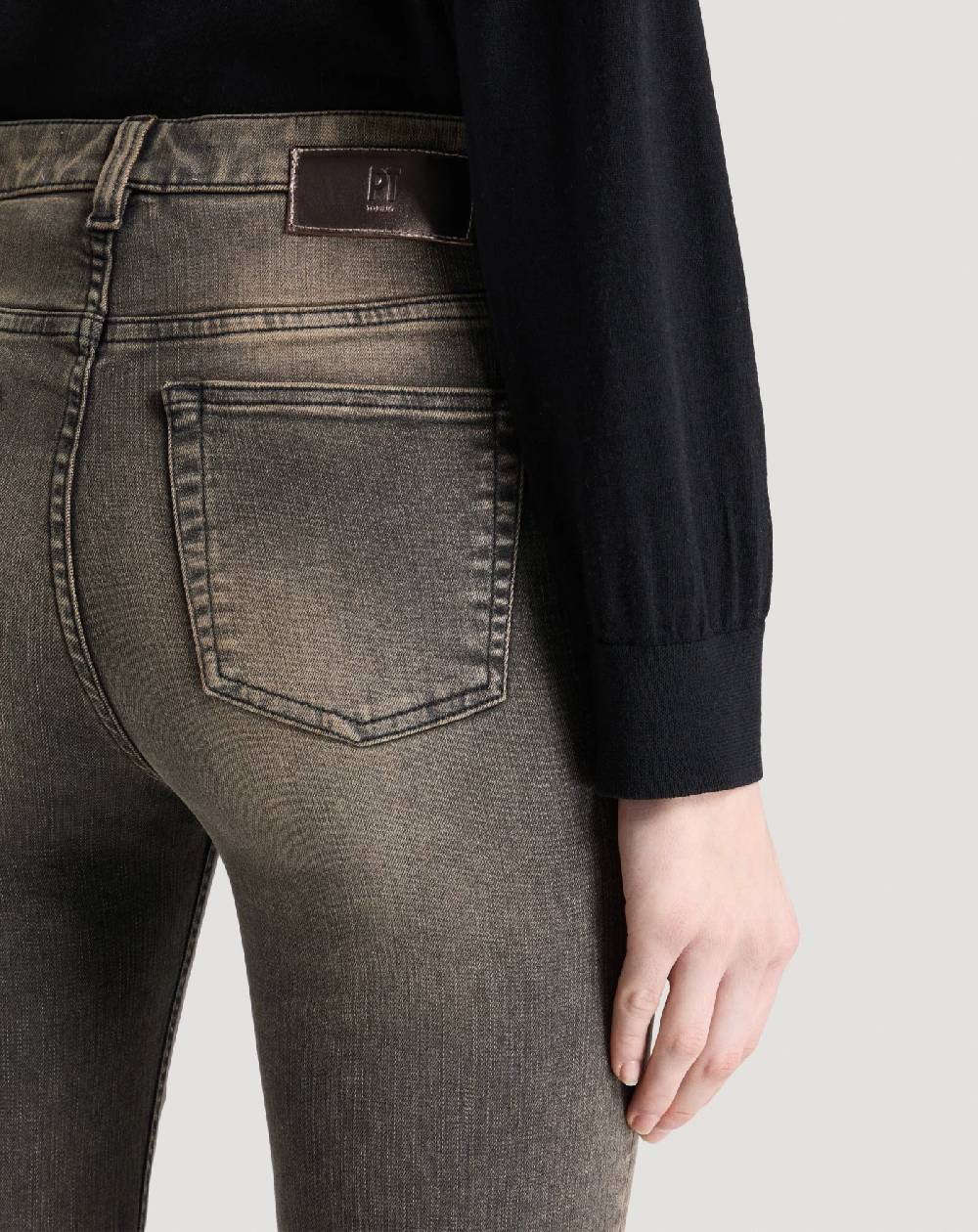 Pt Torino Jeans Kim in black denim stretch Novità