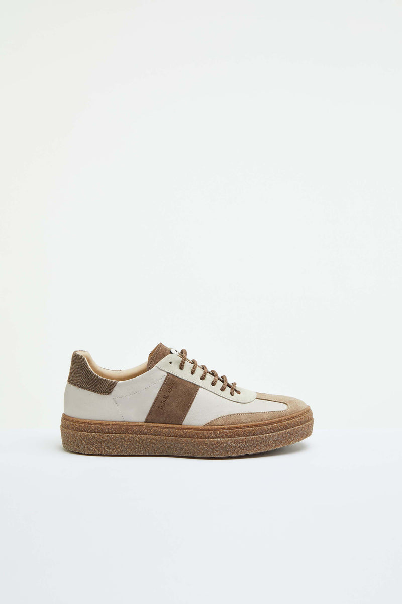 Lubiam Sneaker stringate beige con dettagli in contrasto Sneaker stringate beige con dettagli in contrasto Consegna Veloce