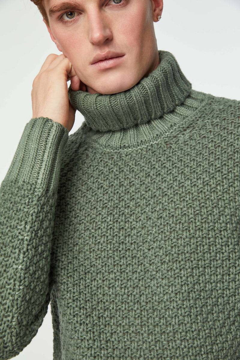Lubiam Maglia dolcevita lavorata verde Maglia dolcevita lavorata verde Vendita
