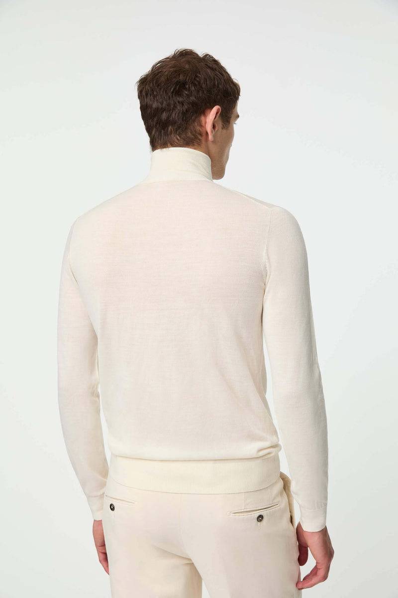Lubiam Maglia dolcevita in lana ultralight bianco latte Maglia dolcevita in lana ultralight bianco latte Moda