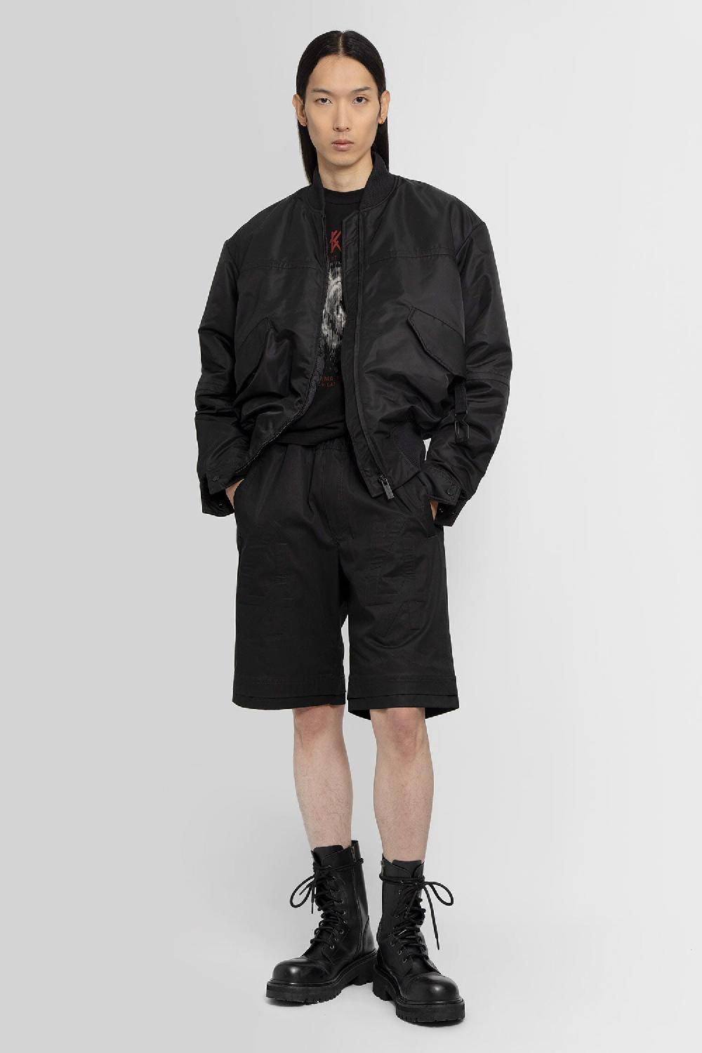Antonioli 44 LABEL GROUP MAN BLACK SHORTS Vendita Economica