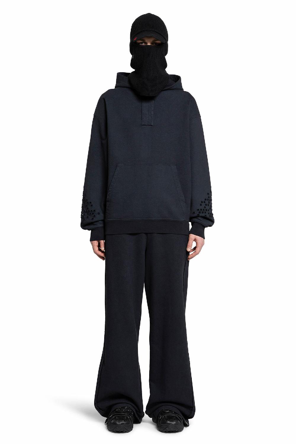 Antonioli 44 LABEL GROUP MAN BLACK TROUSERS Saldi