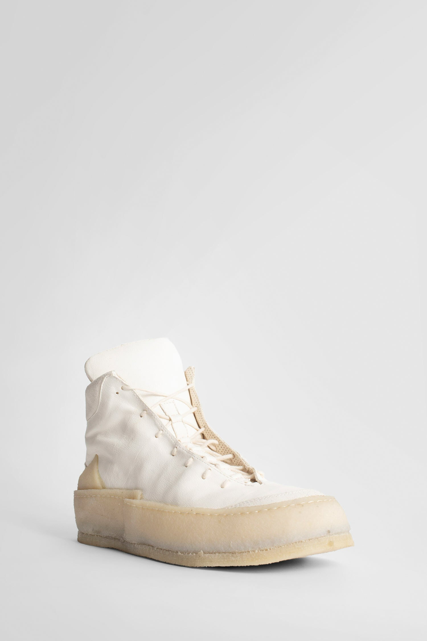 Antonioli A DICIANNOVEVENTITRE MAN OFF-WHITE SNEAKERS Acquista Ora