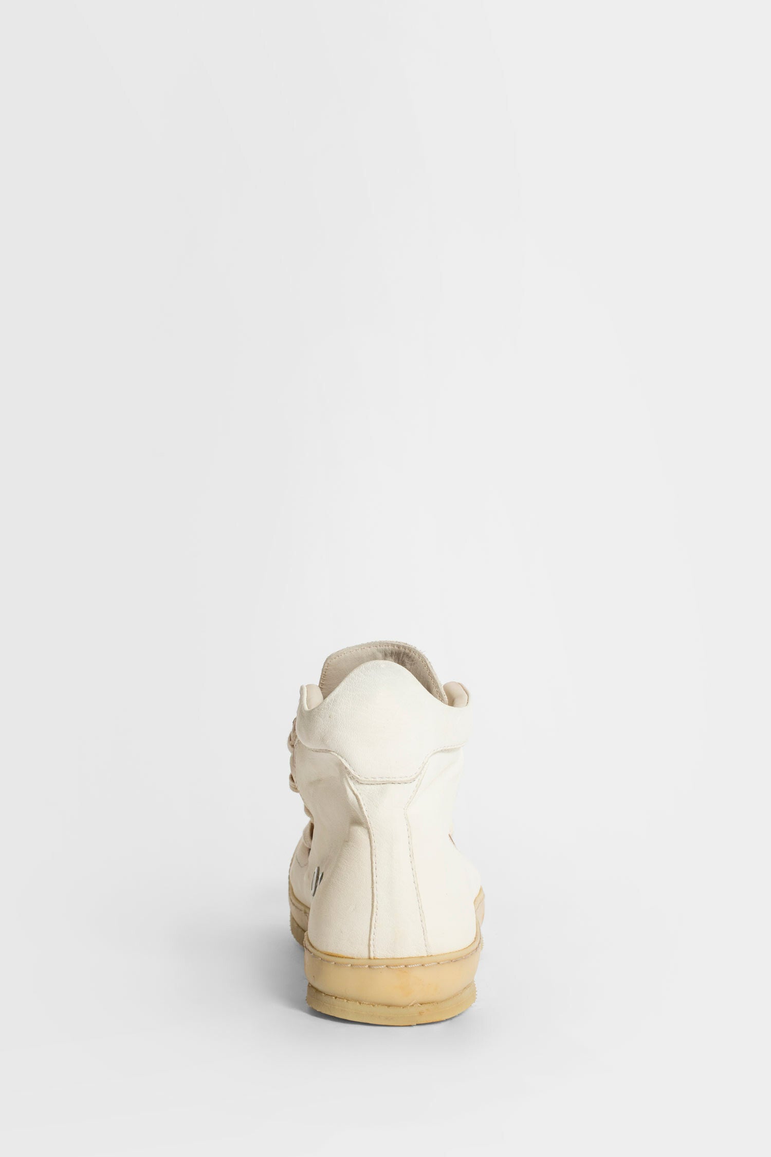 Antonioli A DICIANNOVEVENTITRE MAN WHITE SNEAKERS Fino Al -60%