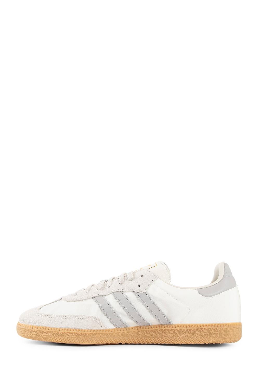 Antonioli ADIDAS MAN OFF-WHITE SNEAKERS Offerte