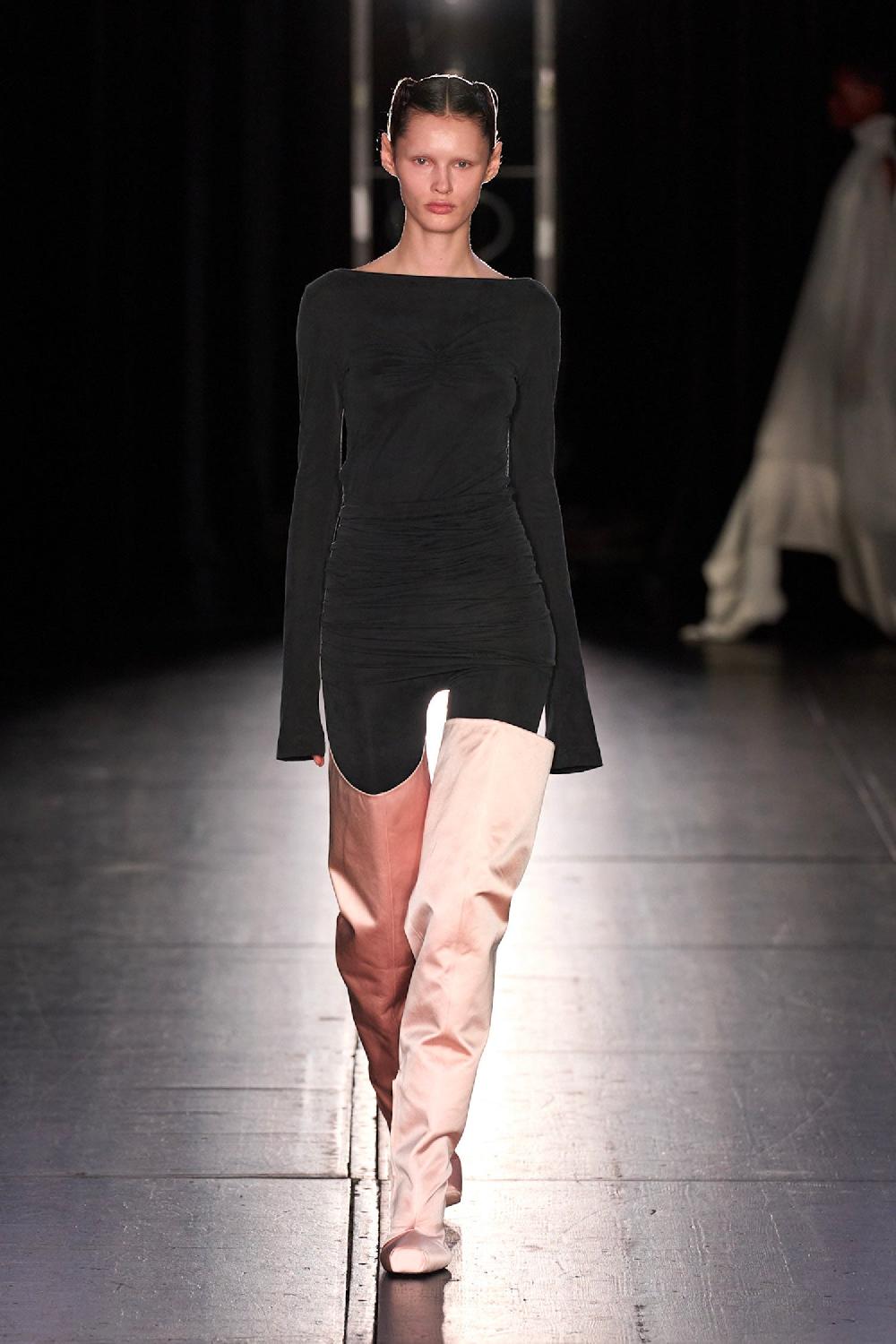 Antonioli ALAINPAUL WOMAN BLACK TROUSERS Hotsell