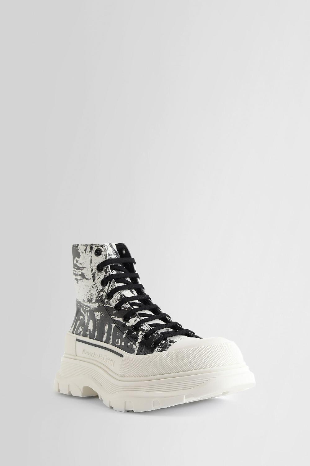 Antonioli ALEXANDER MCQUEEN MAN BLACK&WHITE BOOTS In Linea