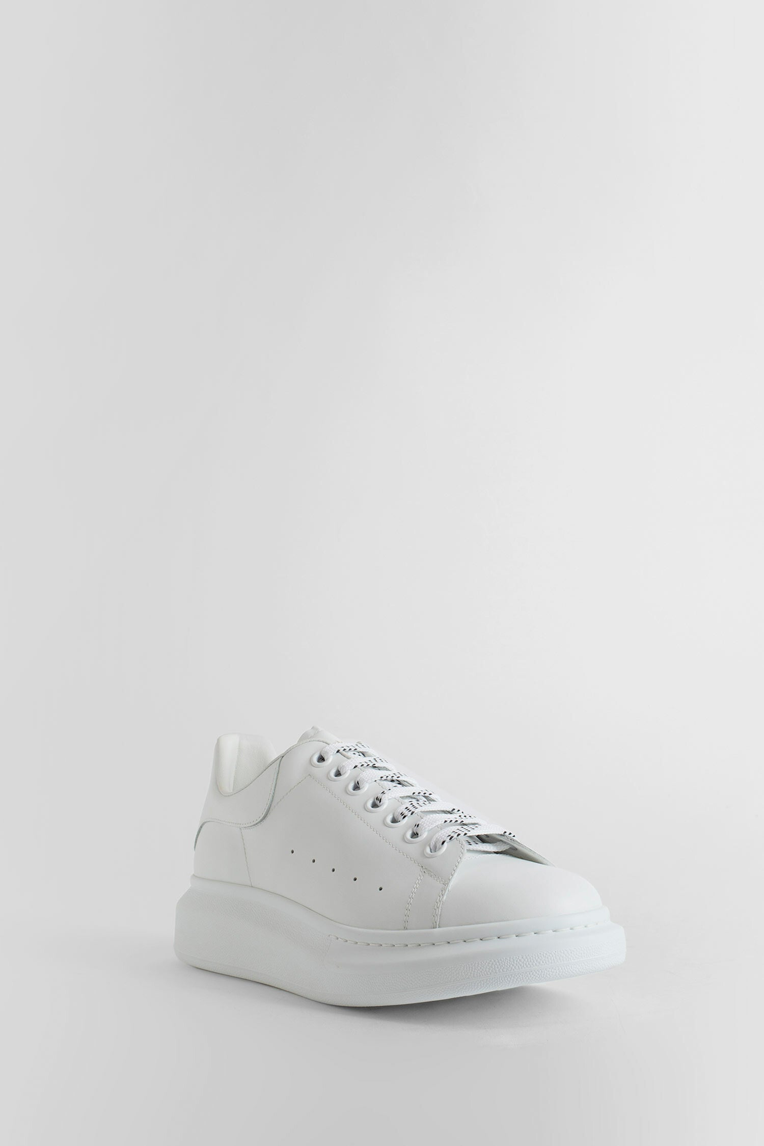 Antonioli ALEXANDER MCQUEEN MAN WHITE SNEAKERS Vendita Calda