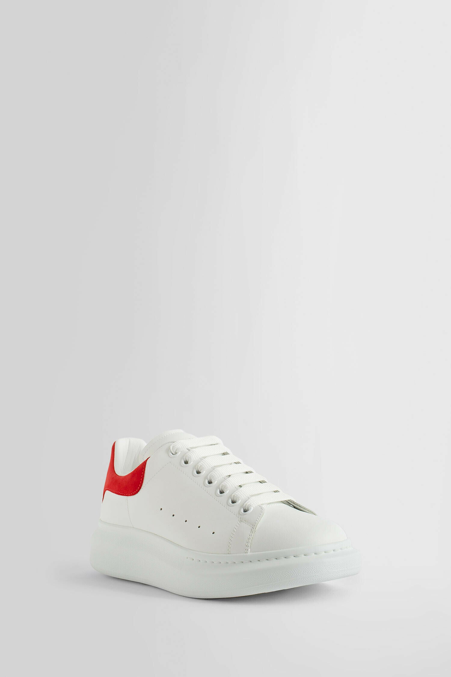 Antonioli ALEXANDER MCQUEEN MAN WHITE SNEAKERS Saldi Di Fabbrica