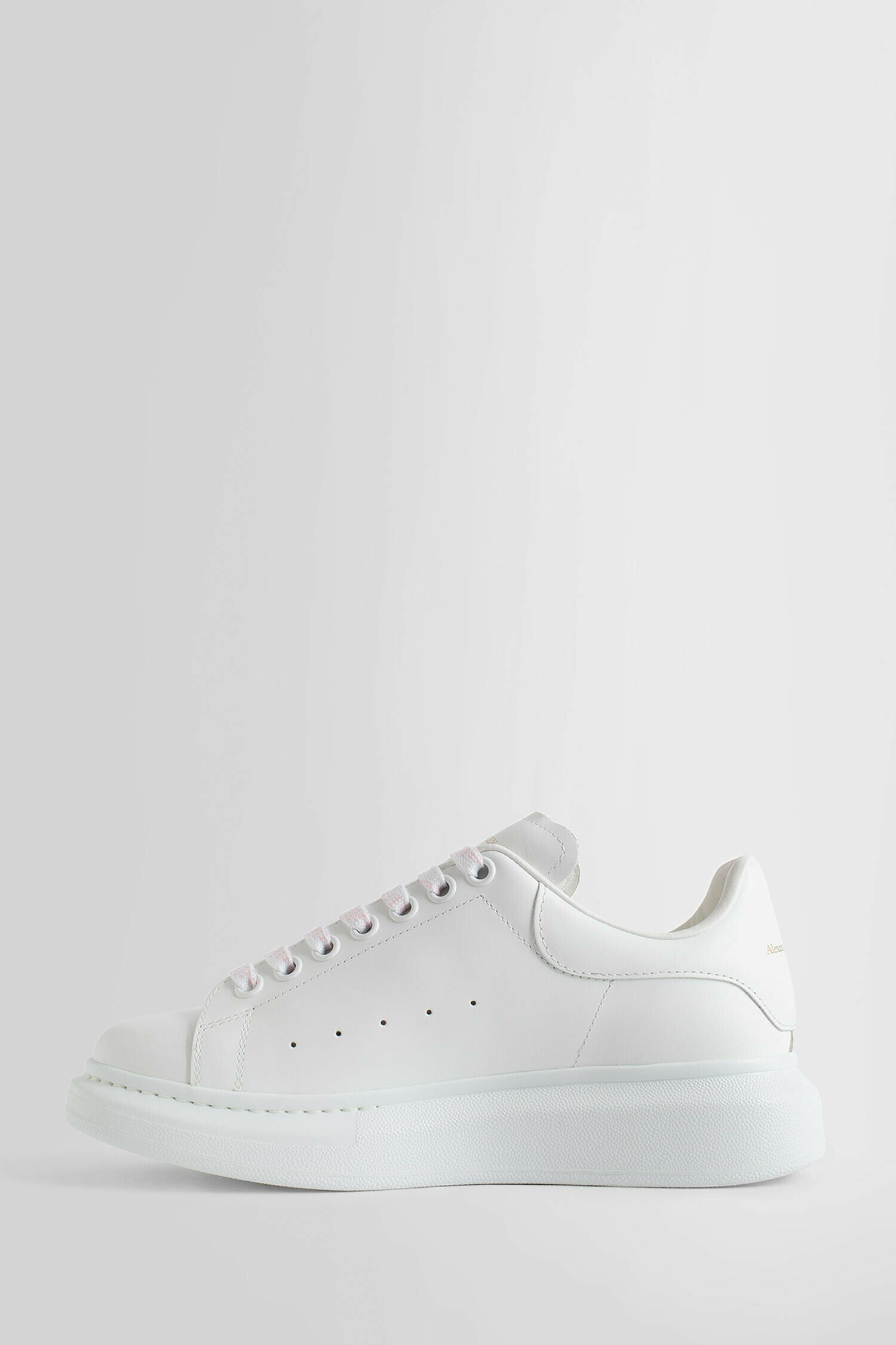Antonioli ALEXANDER MCQUEEN WOMAN WHITE SNEAKERS Fino Al -60%