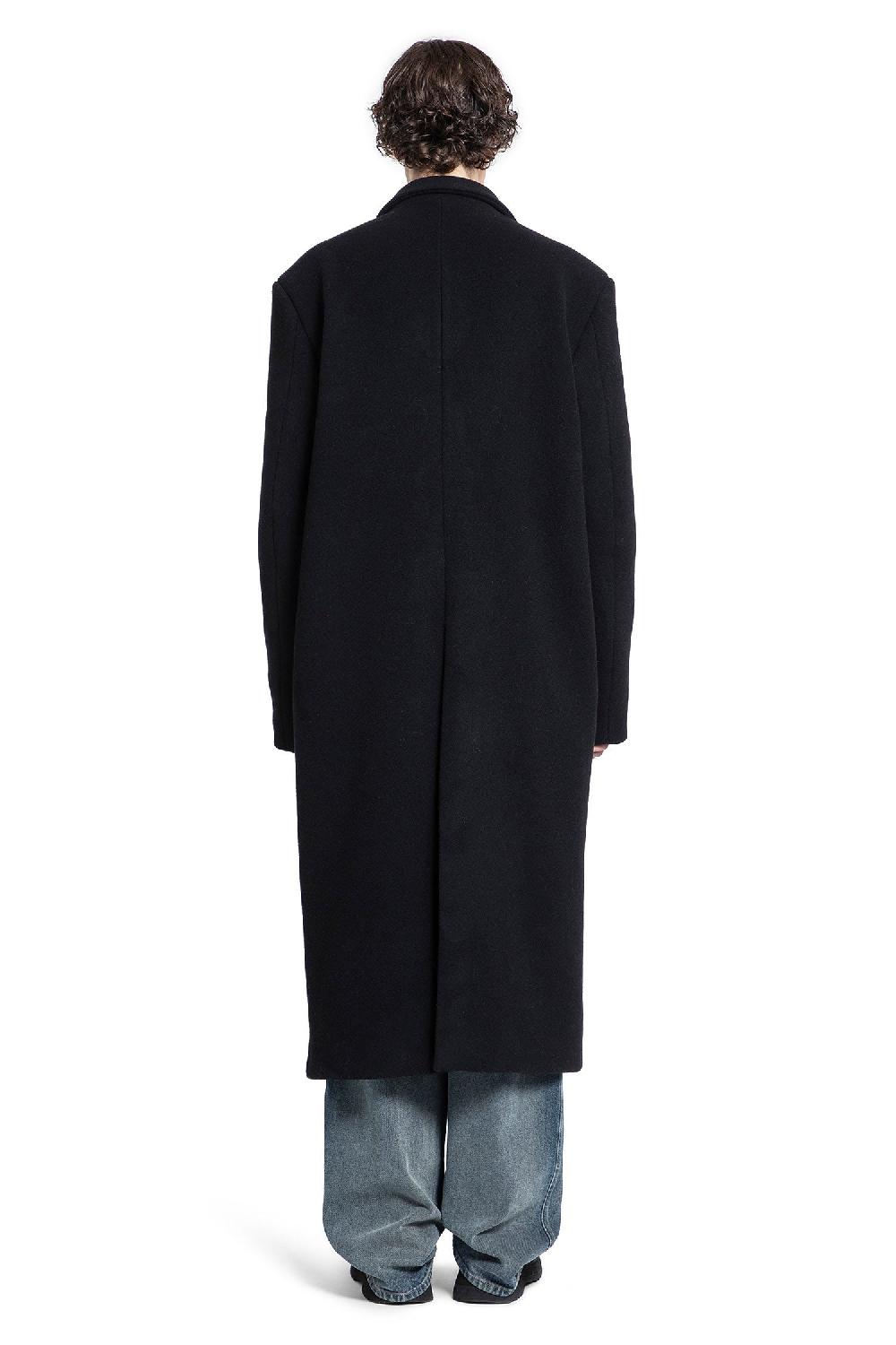 Antonioli ANDREA YA AQOV MAN BLACK COATS Acquista Ora